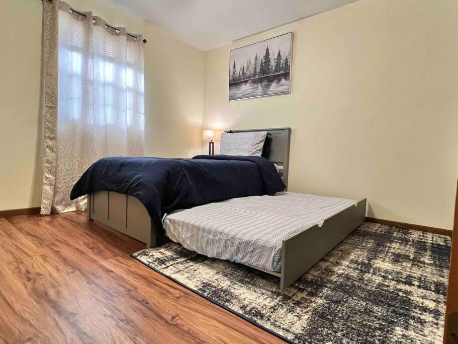 Beautiful 2Br Apartment. Black-Out Curtains Peoria Exteriér fotografie