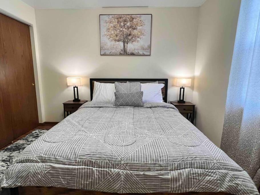 Beautiful 2Br Apartment. Black-Out Curtains Peoria Exteriér fotografie